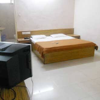 Hotel R.Inn Continental, Hyderabad 4
